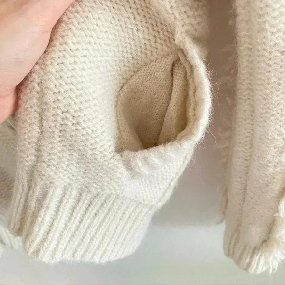 FATE Sweater Cardigan Sz Small Cream - Picture 8 of 9